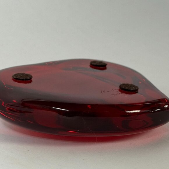 Tiffany & Co. Elsa Peretti Ruby Red Glass Heart Paperweight 4" - Picture 9 of 16